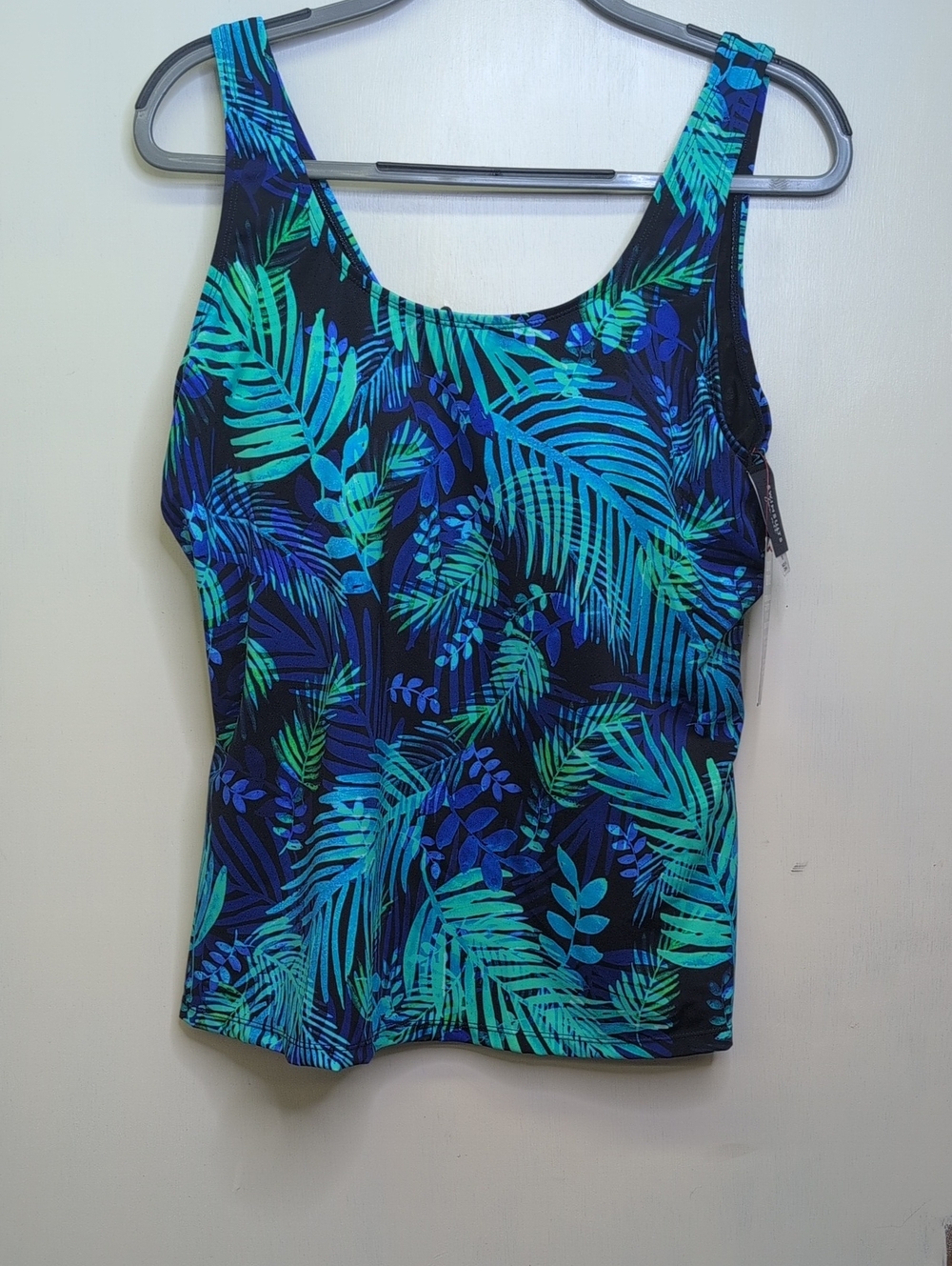 Swimsuits For All Blue and Green Tropical Tank Top